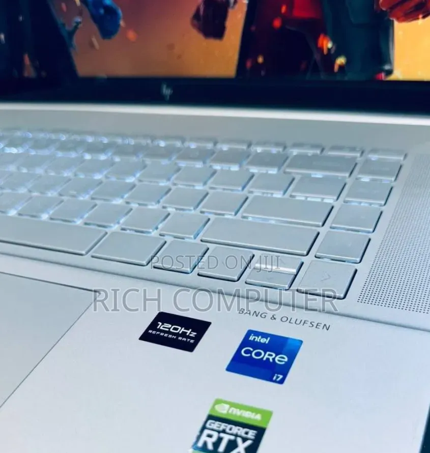 New Laptop HP Envy x360 16GB Intel Core i7 SSD 1T
