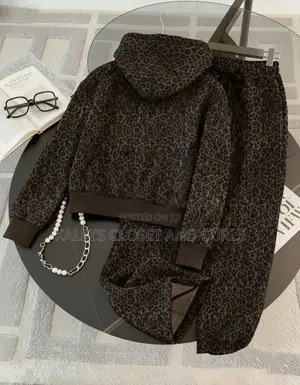 Leopard Print Zip-Up Matchingy Set