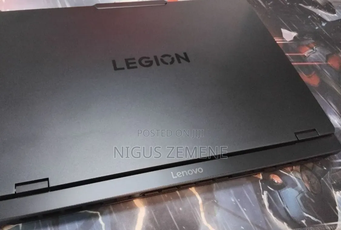 New Laptop Lenovo Legion 5 32GB Intel Core Ultra 7 SSD 1T