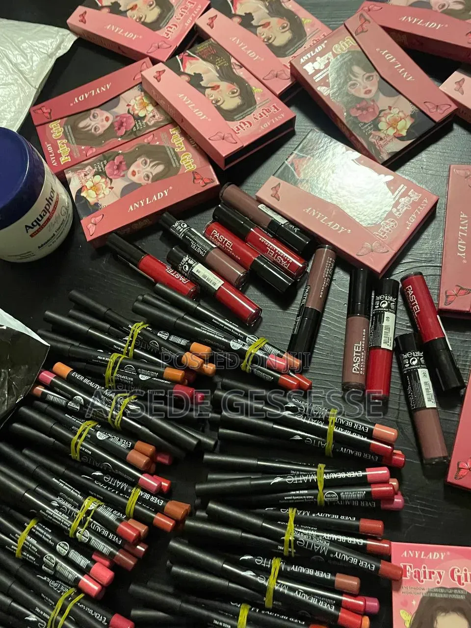 Lip Liners