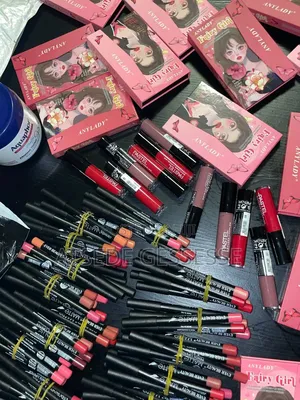 Lip Liners