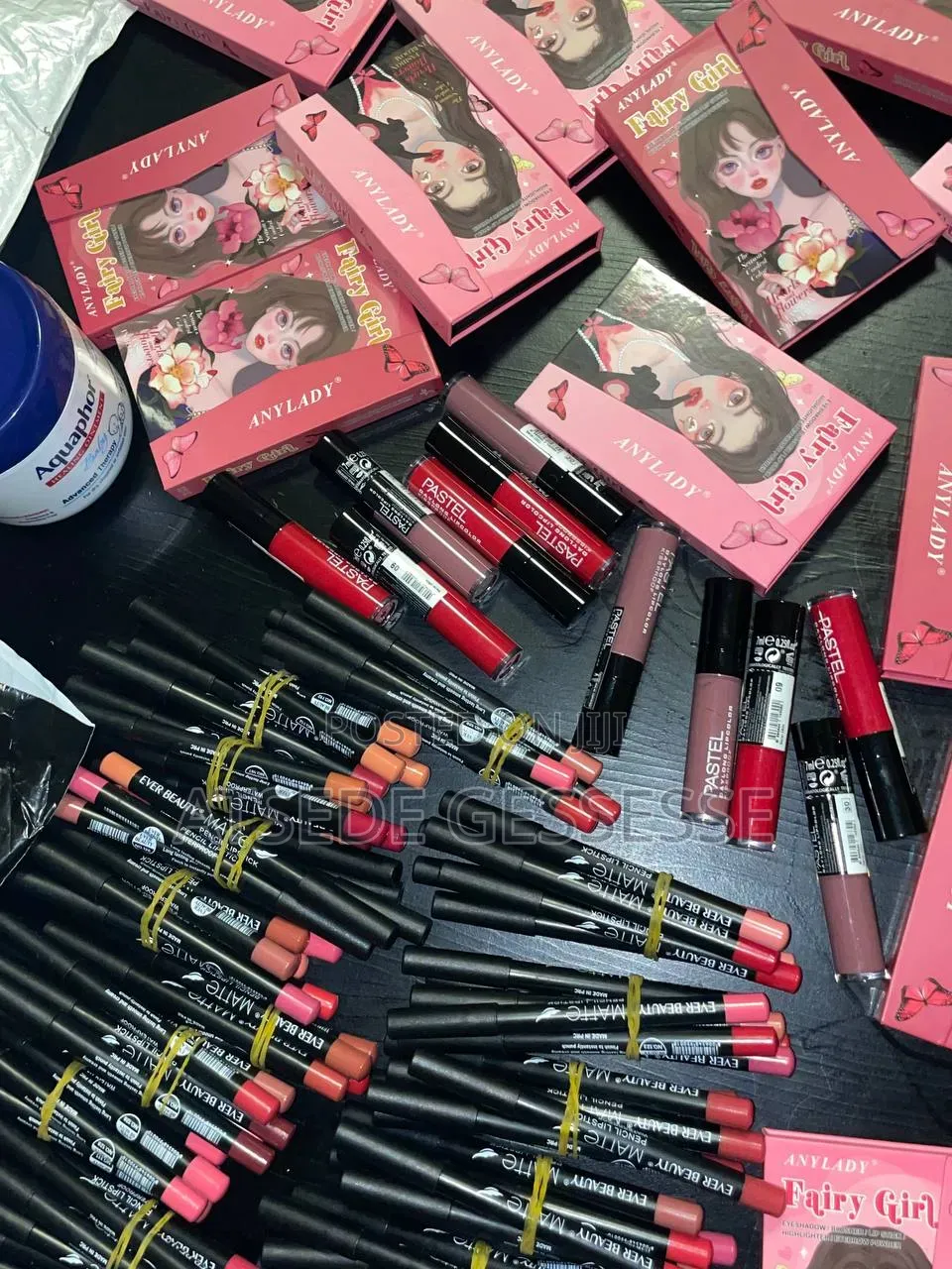 Lip Liners