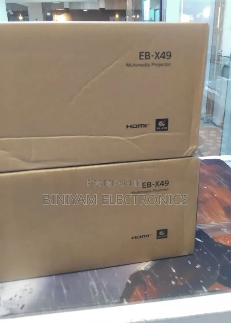  Epson Eb-X49 Projector — Brand New! 