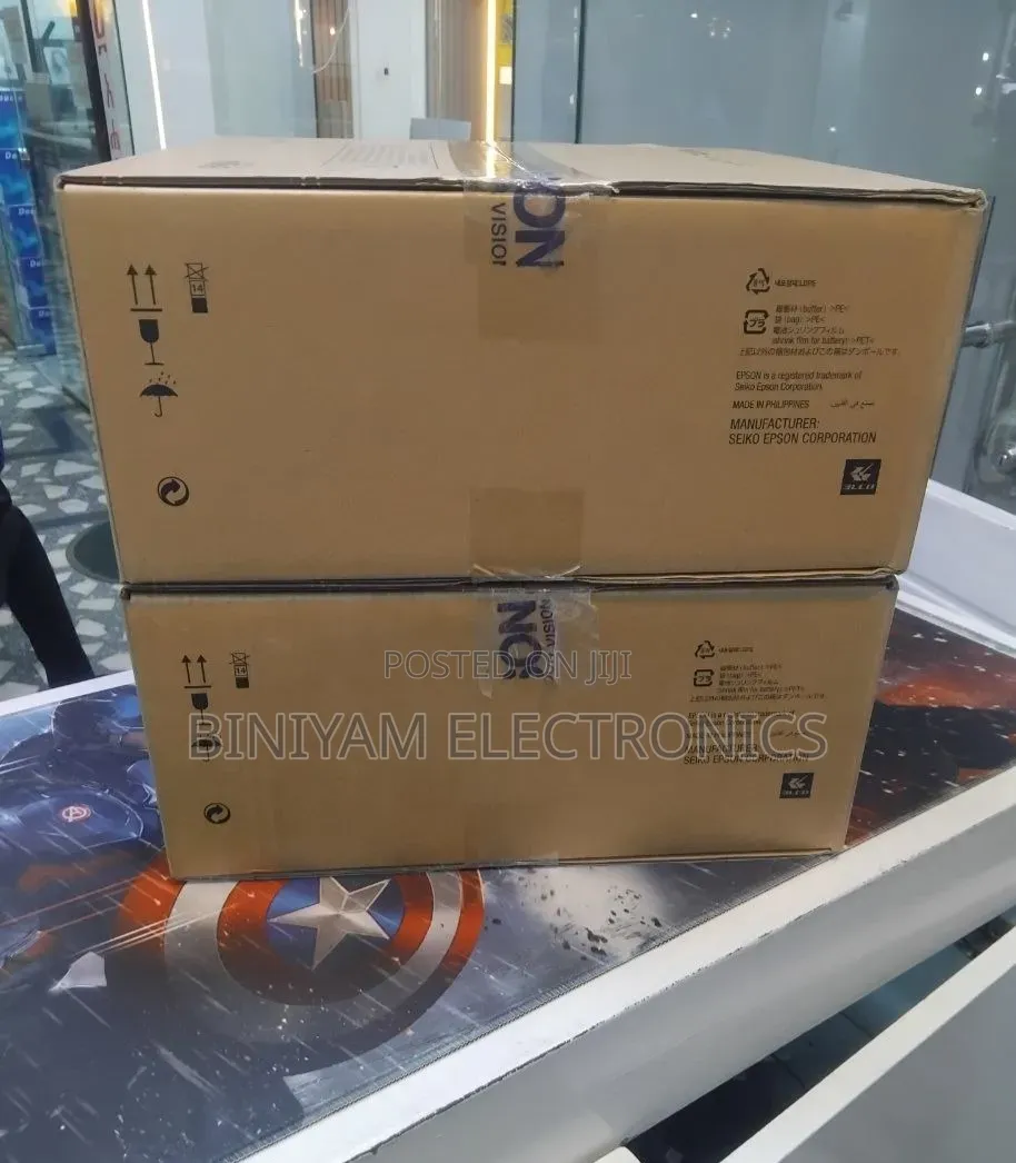  Epson Eb-X49 Projector — Brand New! 