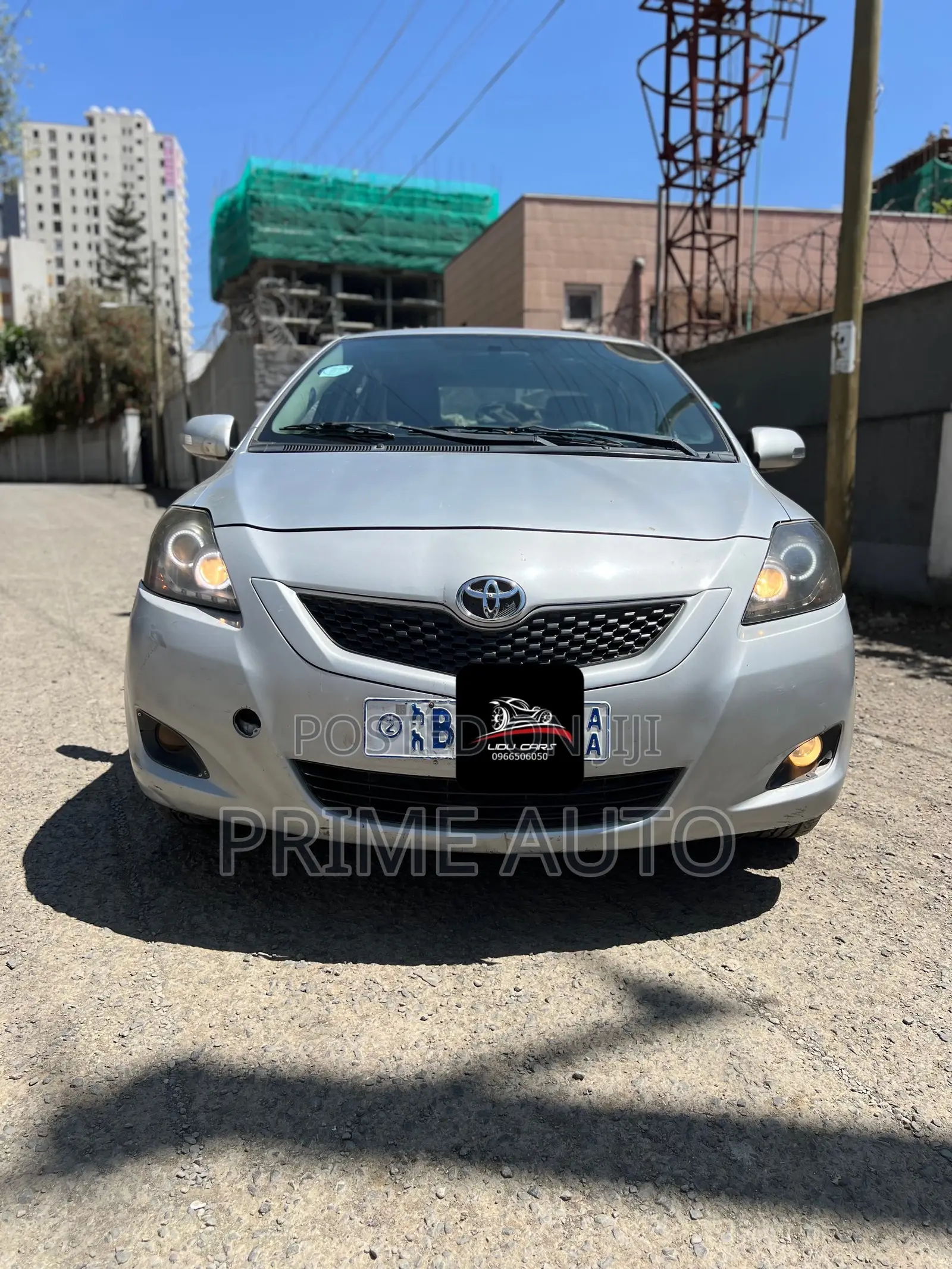 Toyota Yaris 2010 Silver