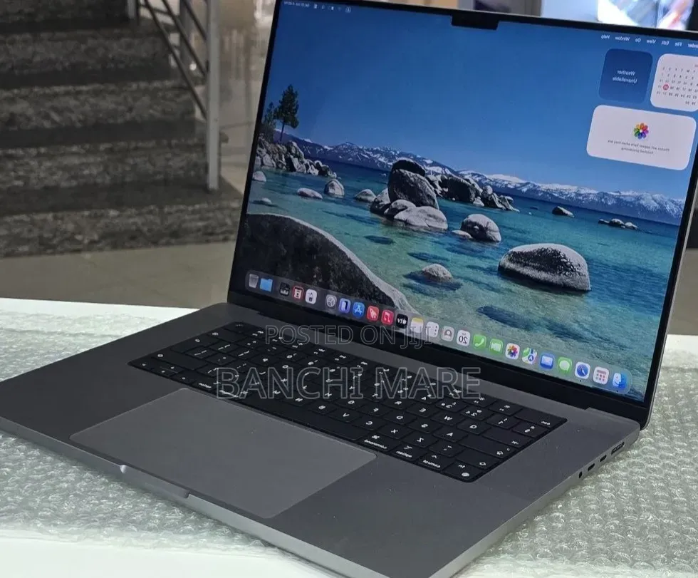 New Laptop Apple MacBook Pro 2021 M1 Max 32GB Apple M1 Max SSD 1T
