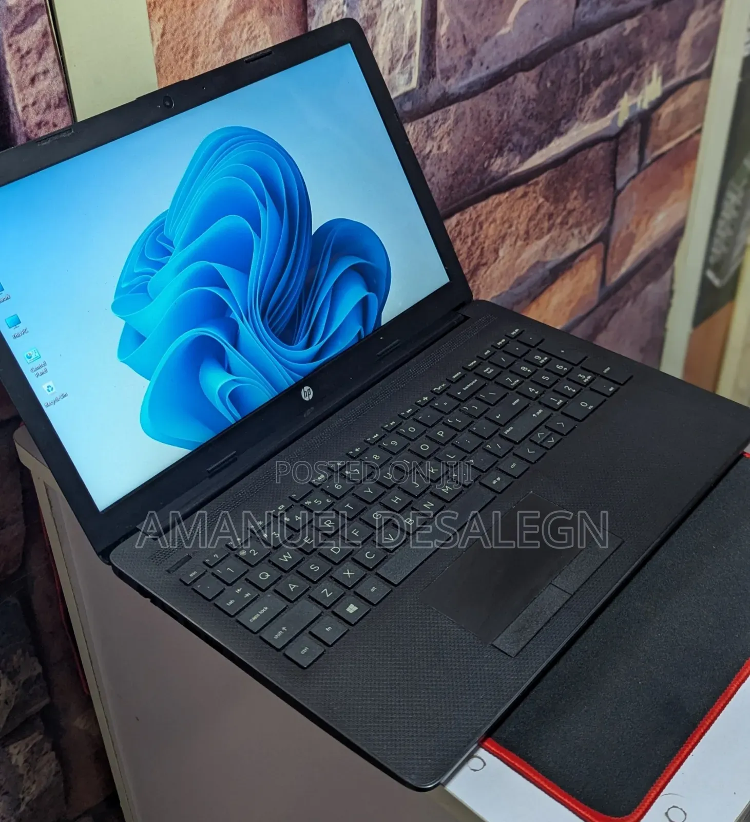 New Laptop HP Stream Notebook 8GB Intel Core i3 HDD 1T