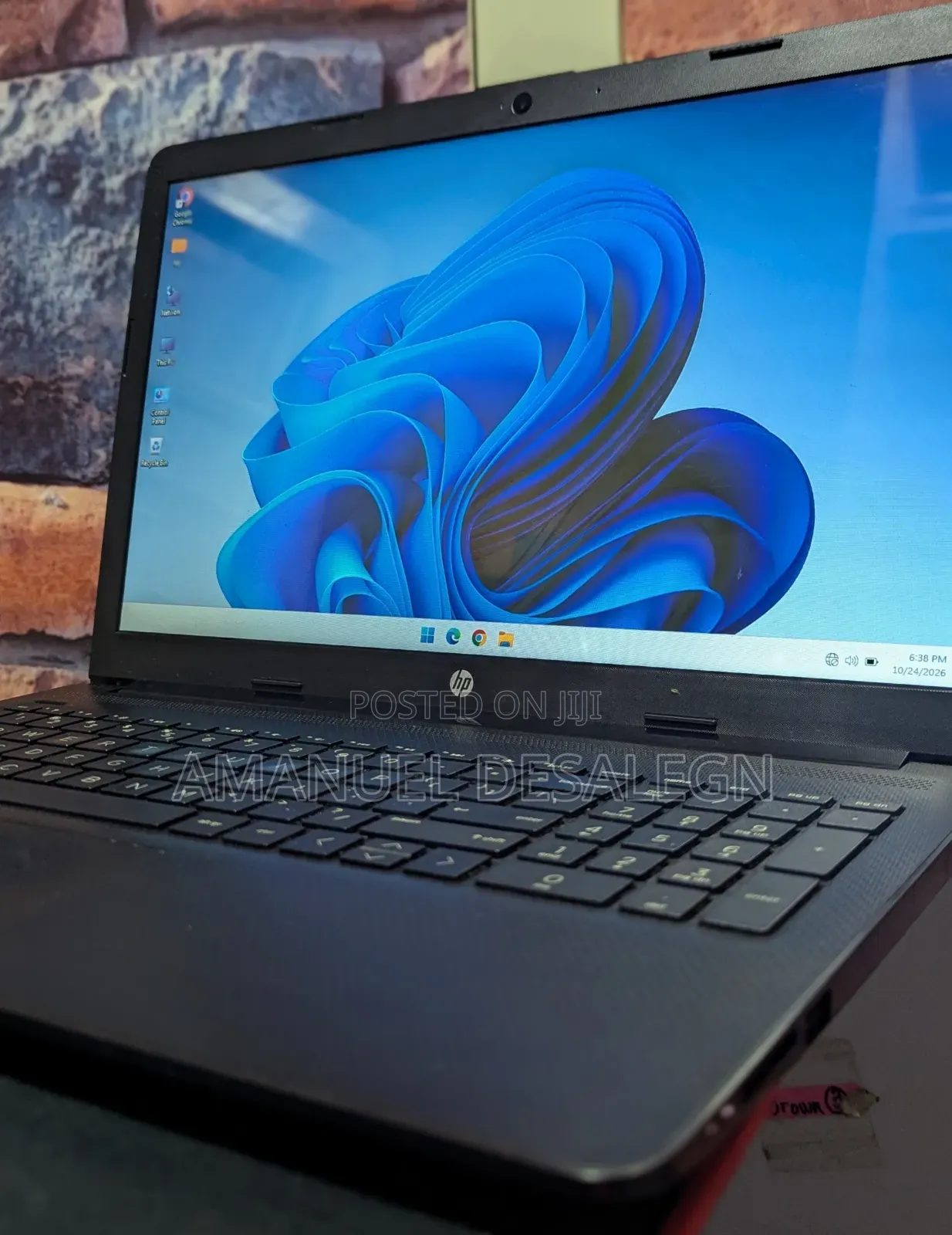 New Laptop HP Stream Notebook 8GB Intel Core i3 HDD 1T