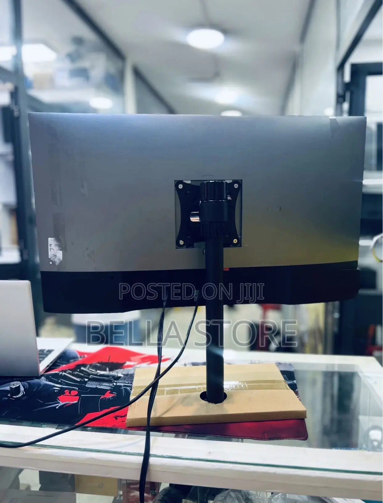 Dell 2K Monitor Ultra Sharp