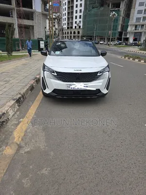 Peugeot 5008 2022 White