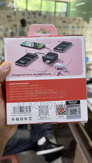 OALE 30,000mAh Pocket 3 Fast Charge Power Bank