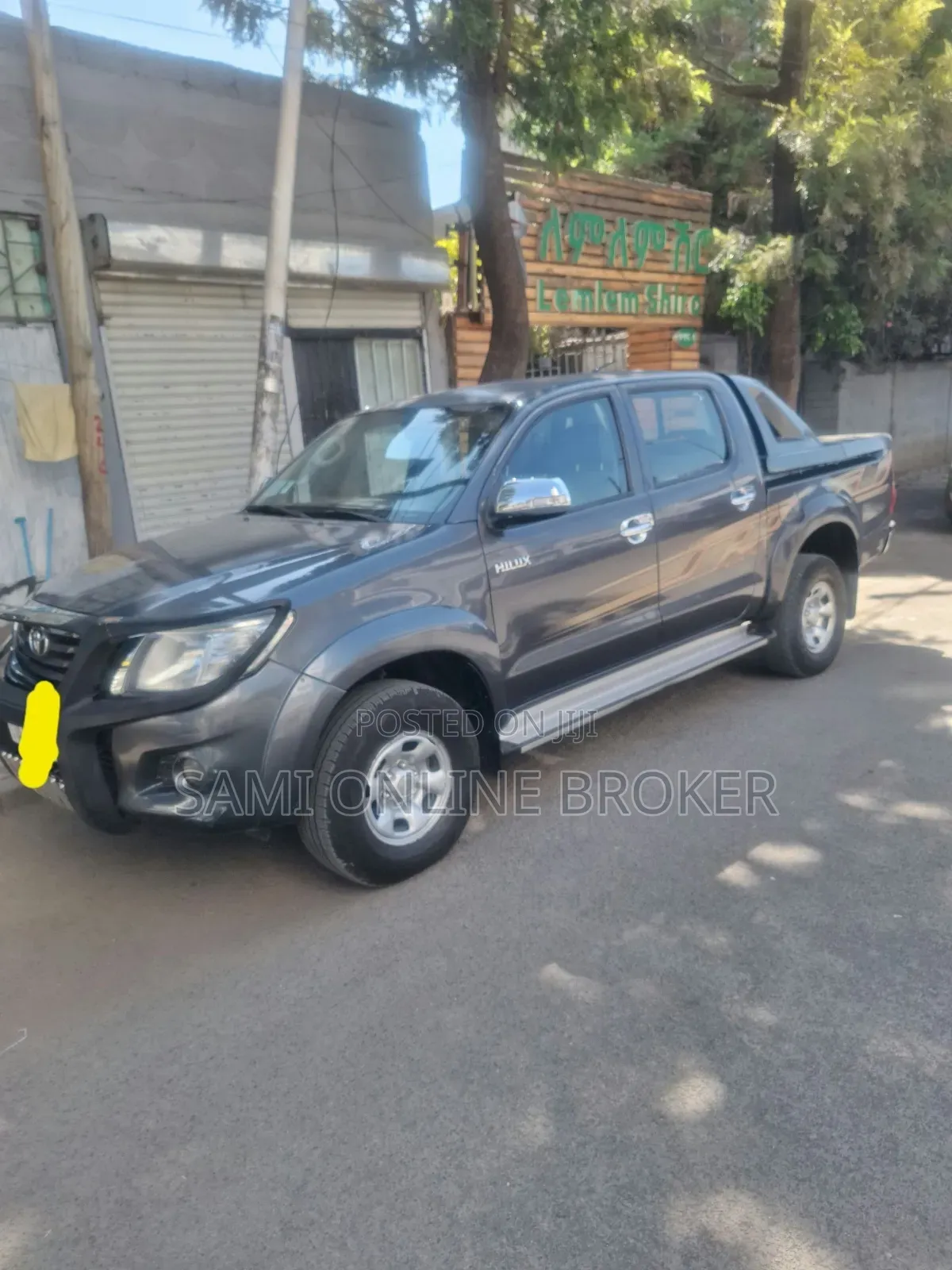 Toyota Hilux 2012 Black