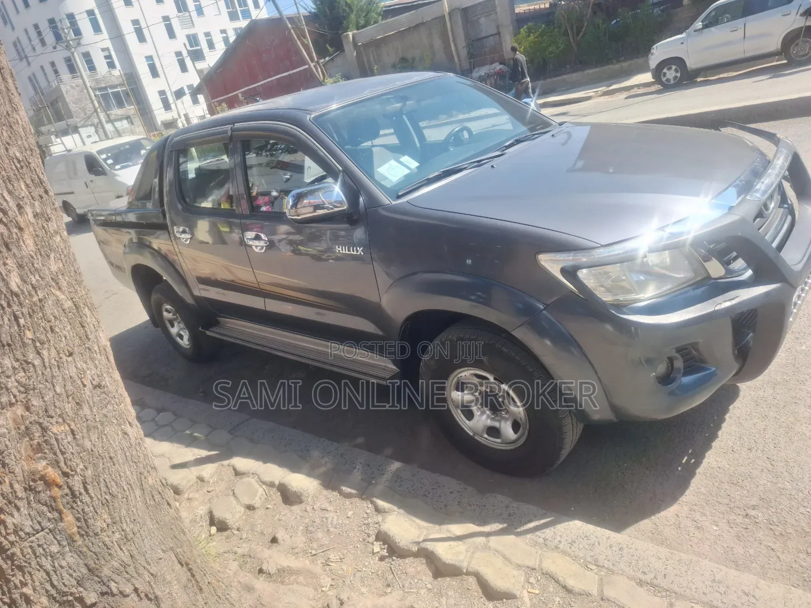 Toyota Hilux 2012 Black
