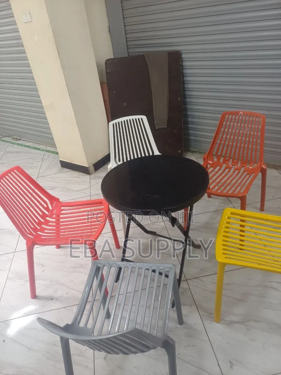 Dining,Cafe, and Restaurant Plastic Chair