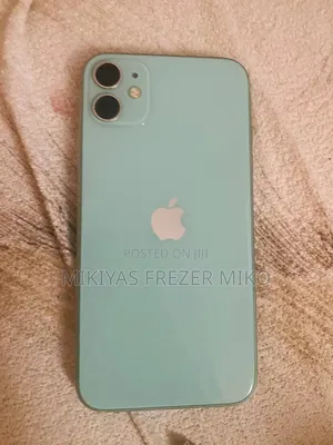 Apple iPhone 11 64 GB Green
