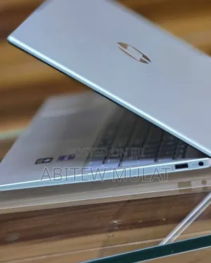 New Laptop HP Stream Notebook 16GB Intel Core i7 SSD 1T