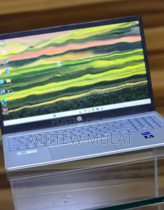 New Laptop HP Stream Notebook 16GB Intel Core i7 SSD 1T