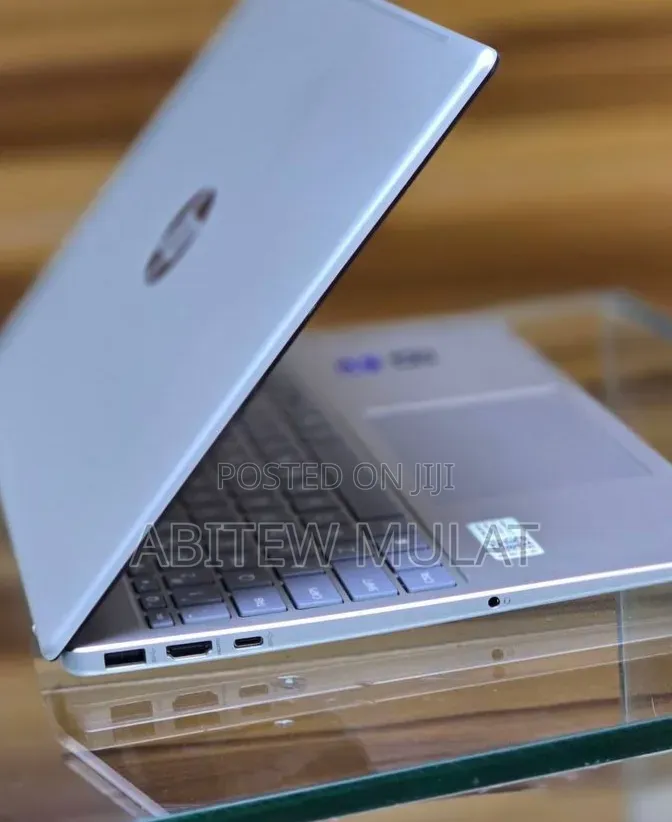 New Laptop HP Stream Notebook 16GB Intel Core i7 SSD 1T