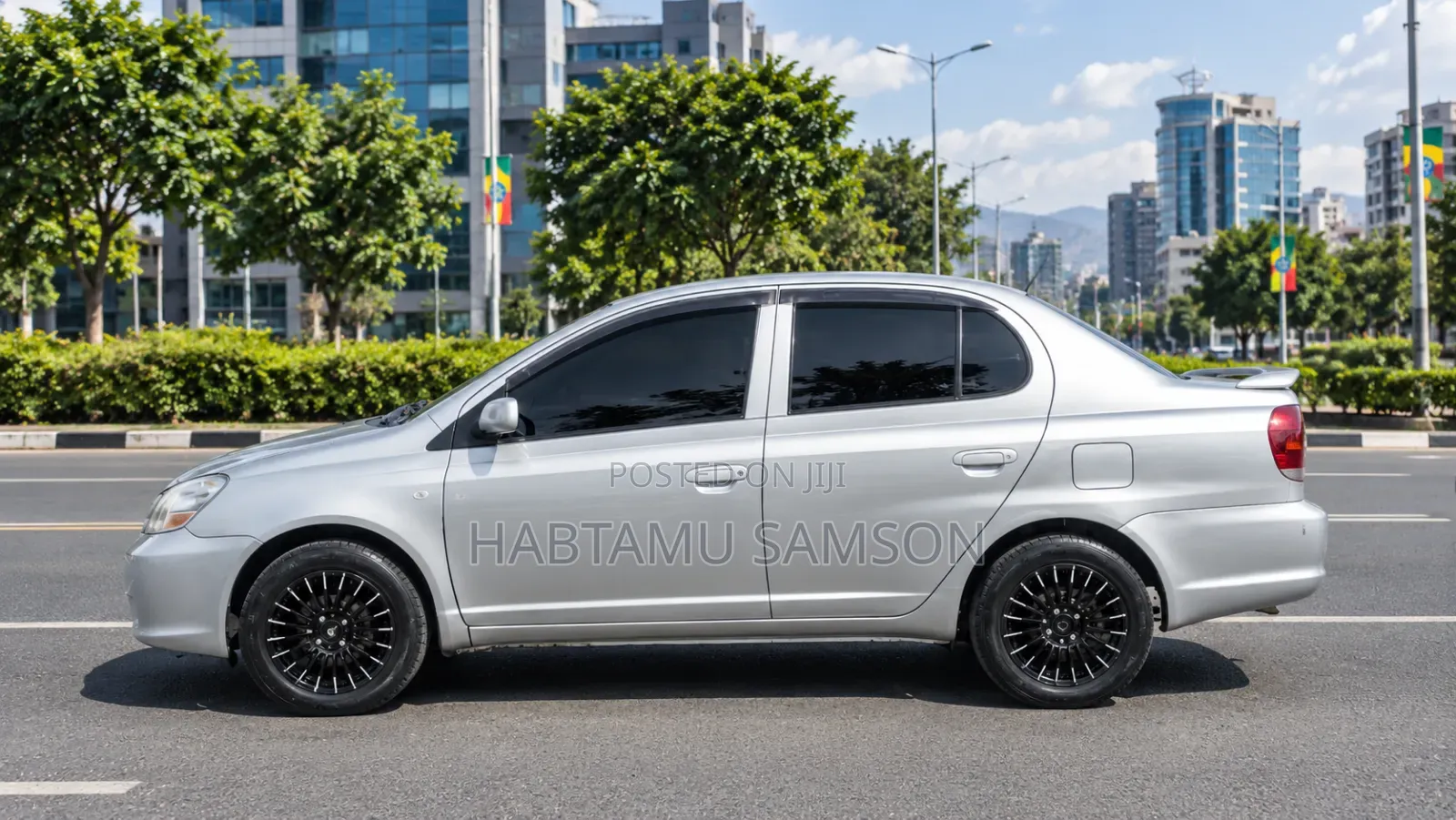 Toyota Platz 2005 Silver