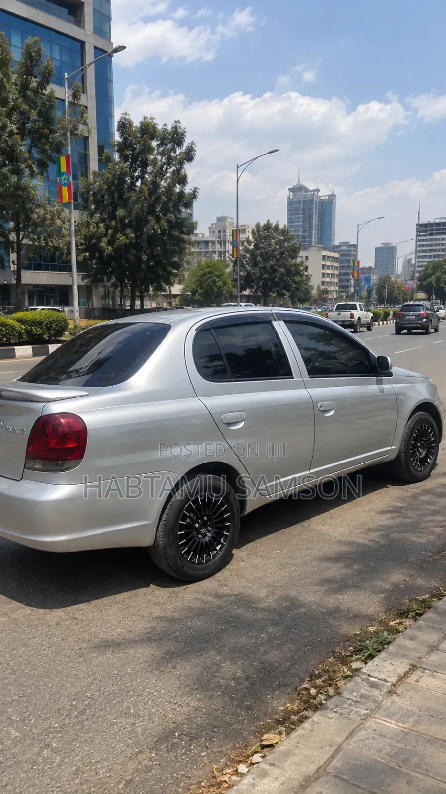 Toyota Platz 2005 Silver