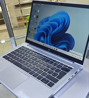 New Laptop HP EliteBook 830 G8 16GB Intel Core i7 SSD 512GB