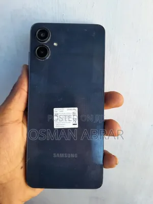 Samsung Galaxy A06 64 GB Black