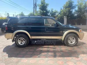 Mitsubishi Pajero 3.2 Di-D 2008 Blue