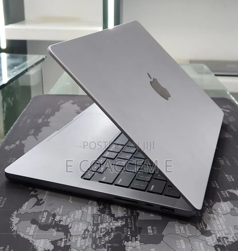 New Laptop Apple MacBook Pro 2021 M1 16GB Apple M1 Pro SSD 1T