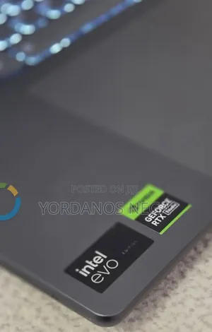 New Lenovo Yoga Pro 9i Aura Edition 32GB Intel Core Ultra 9 SSD 1T