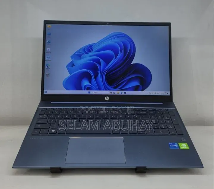 New Laptop HP Pavilion 15 16GB Intel Core i7 SSD 512GB