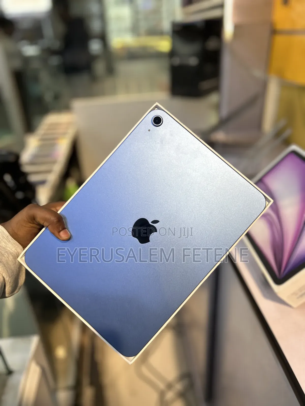 New Apple iPad (2025) 256 GB Blue