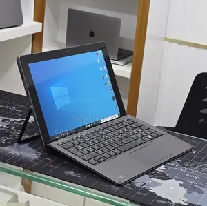 New Laptop HP Elite X2 G4 8GB Intel Core i7 SSD 256GB