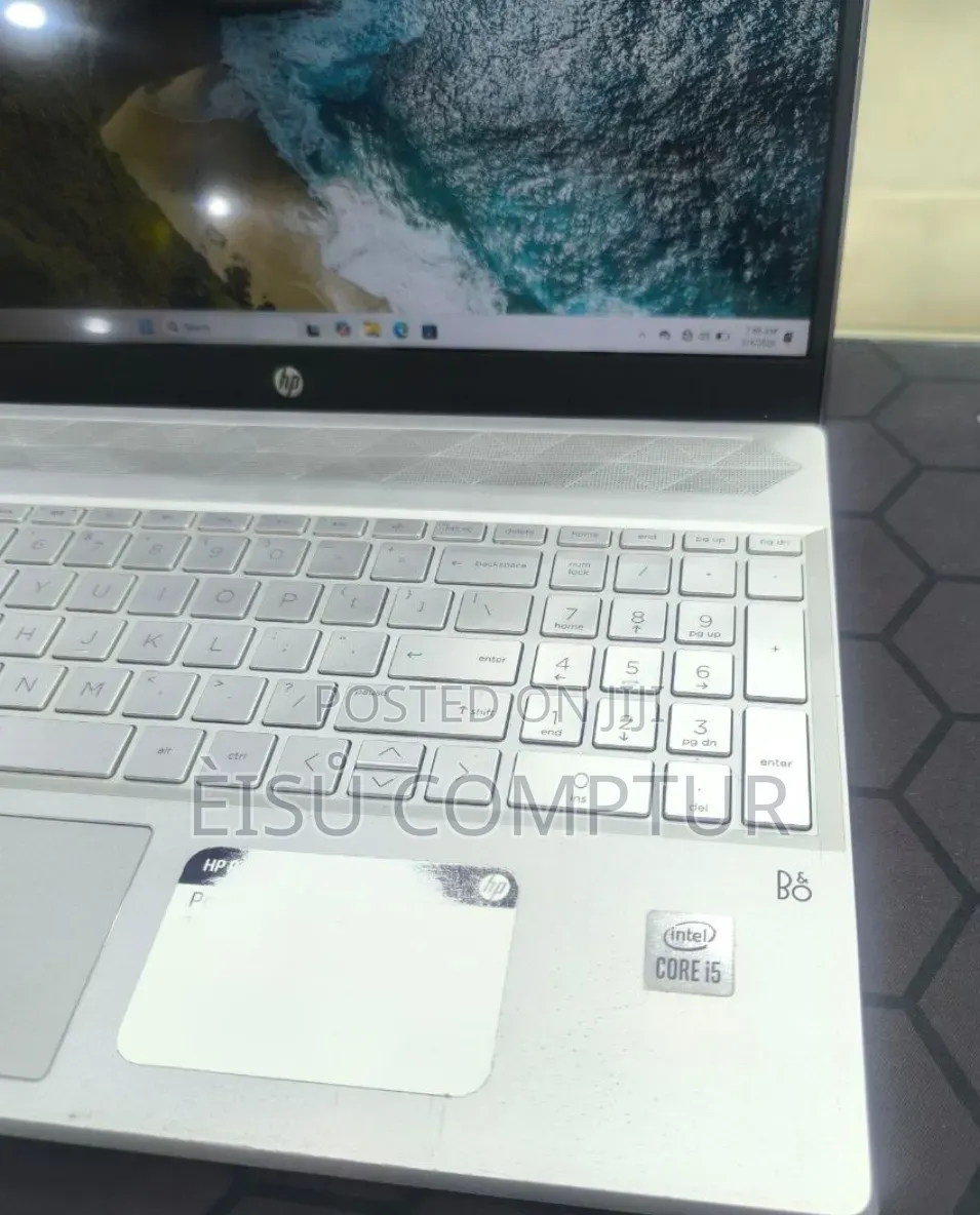 New Laptop HP Pavilion 15 16GB Intel Core 5 SSD 512GB