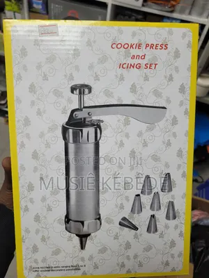 Cookies Press & Icing Set or የኩኪስ የብስኩት ማውጫ