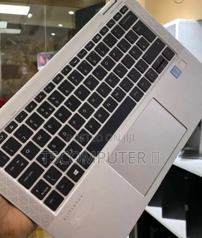 New Laptop HP EliteBook X360 1030 G3 16GB Intel Core i5 SSD 512GB