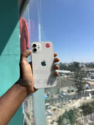 New Apple iPhone 12 128 GB White