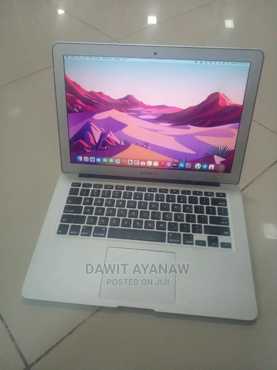 New Laptop Apple MacBook 2015 8GB Intel Core I5 SSD 128GB