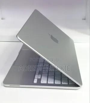 New Laptop Apple MacBook Neo 2026 8GB Intel Core 5 SSD 512GB