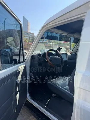 Toyota Land Cruiser 2020 White