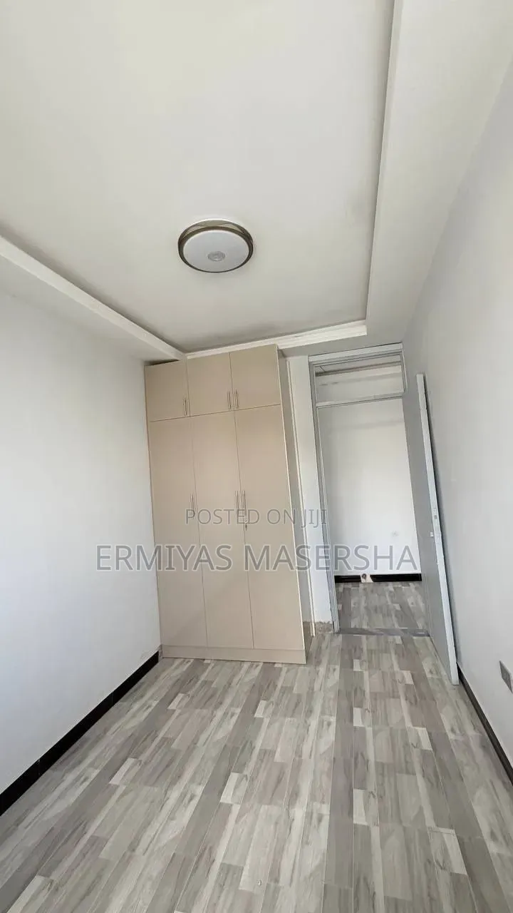 Furnished 2bdrm Condo in Yeka for sale