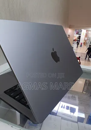 New Laptop Apple MacBook Pro 2021 M1 Max 32GB Apple M1 Max SSD 512GB