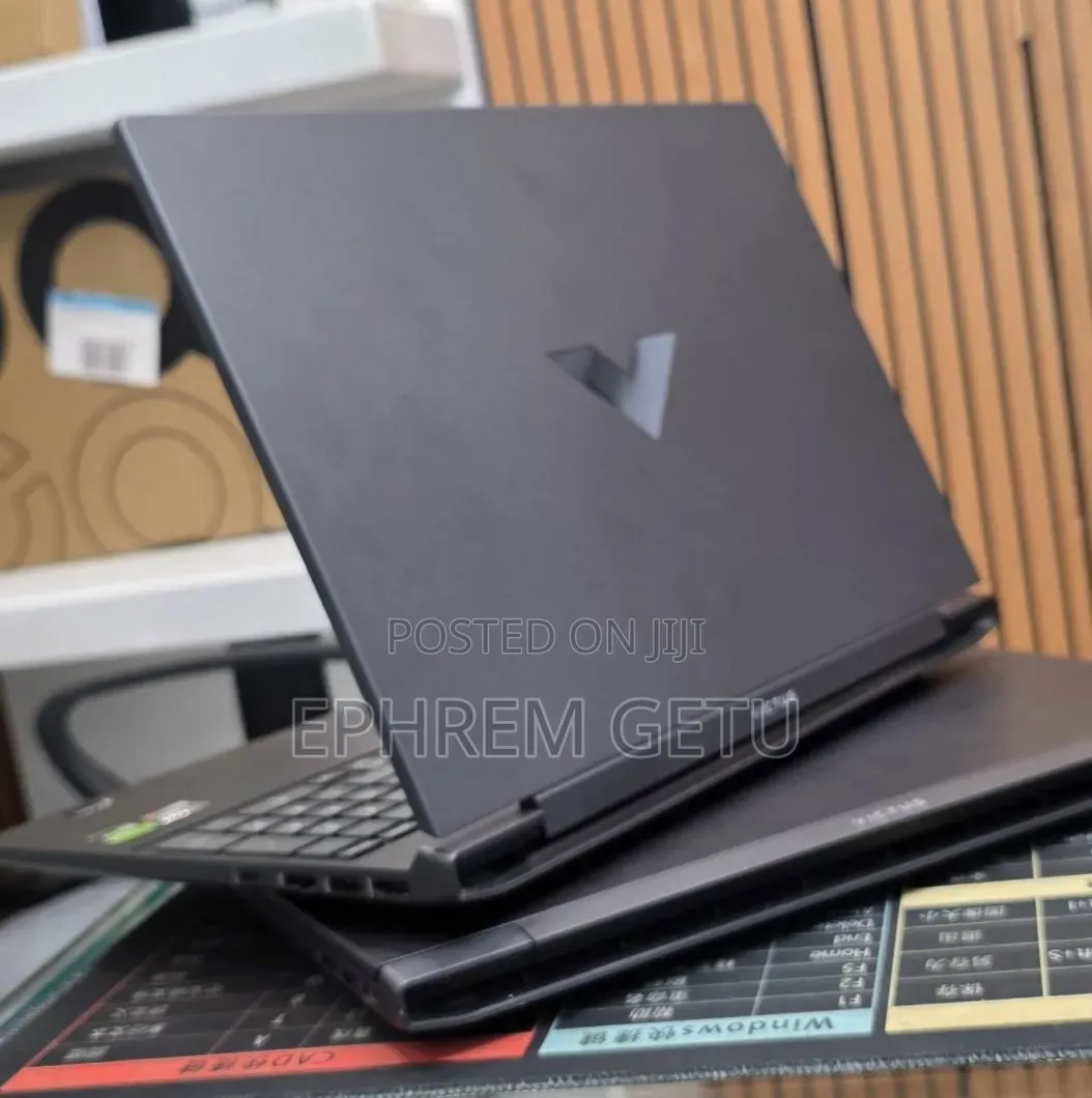 New Laptop HP Victus 16 16GB AMD Ryzen 7 SSD 512GB