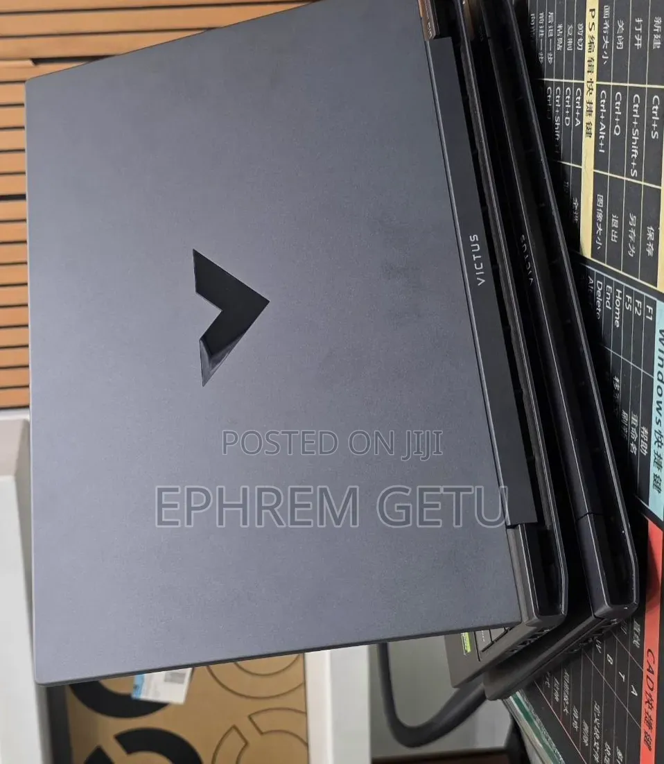 New Laptop HP Victus 16 16GB AMD Ryzen 7 SSD 512GB
