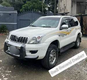 Toyota Land Cruiser Prado 2007 White