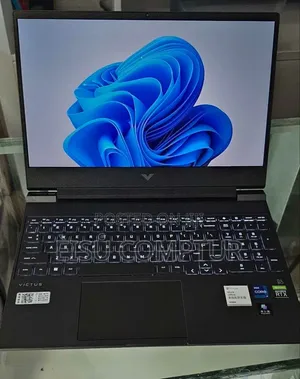New Laptop HP Victus 15 16GB Intel Core i7 SSD 512GB