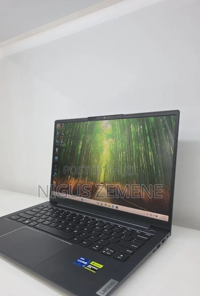 New Laptop Lenovo ThinkBook 13 16GB Intel Core i7 SSD 512GB