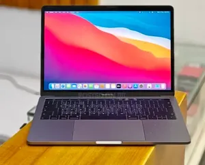 New Laptop Apple MacBook 2018 16GB Intel Core i5 SSD 512GB
