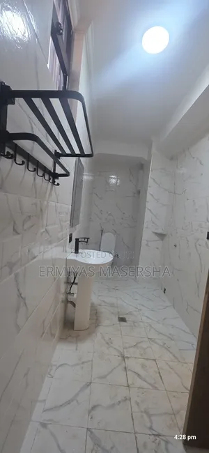 Furnished 3bdrm Apartment in Yeka for sale