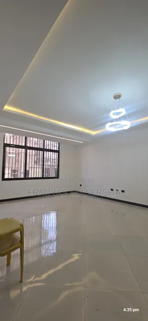 Furnished 3bdrm Apartment in Yeka for sale