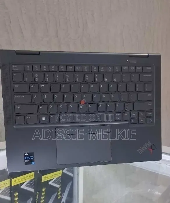 New Laptop Lenovo ThinkPad X1 Yoga Gen 8 32GB Intel Core i7 SSD 1T